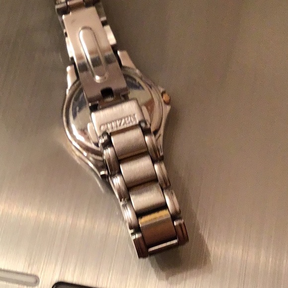 Women watch 😍Citizen Eco Drive - Picture 4 of 7